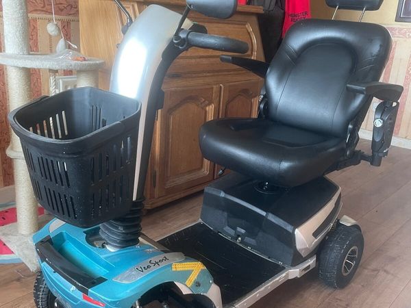Ardea Mobility Scooter 220 - Main image