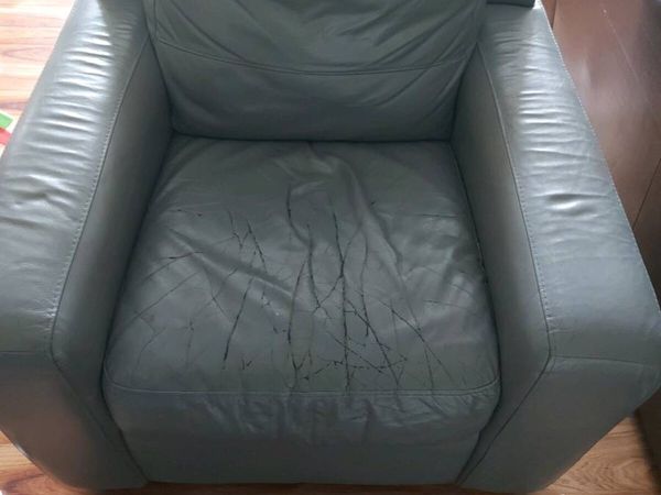 Single Armchair - FREE - Main image
