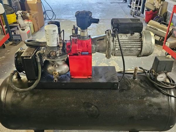 Compressor rotary Screw 3 K/W  220 volt single ph - Main image