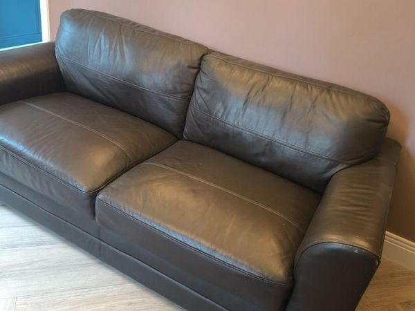 Couch (dark brown leather) - Main image