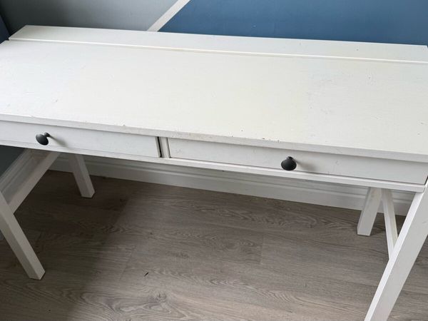 Desk - Main image