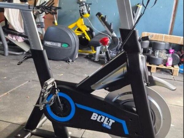 🚴‍♂️🚴‍♂️BOLT SPIN BIKE🚴‍♂️🚴‍♂️ - Main image