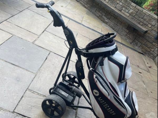 Electric trolley and golf bag - Main image