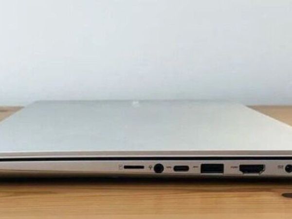 ASUS VivoBook S15 S532 Thin & Light 15.6 - Main image