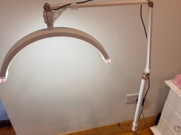 Beauticians half moon floor standing lamp - Main image
