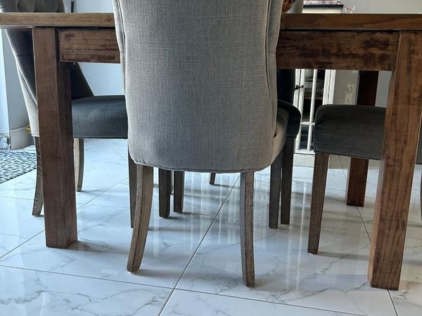 Kitchen Table & 5 chairs - Main image