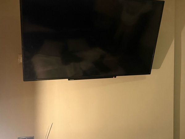 Toshiba 55 inch TV - Main image