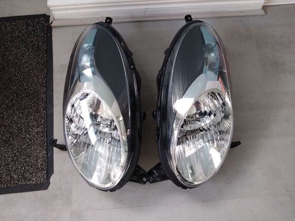 Headlights micra k12 left hand drive. - Main image