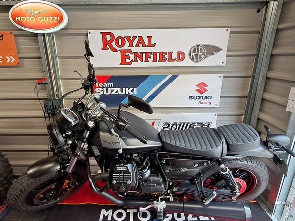 Moto guzzi v9 bobber - Main image