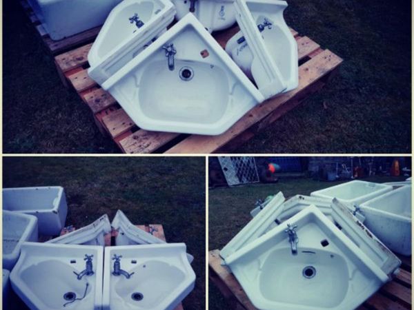 Corner Sinks - Main image