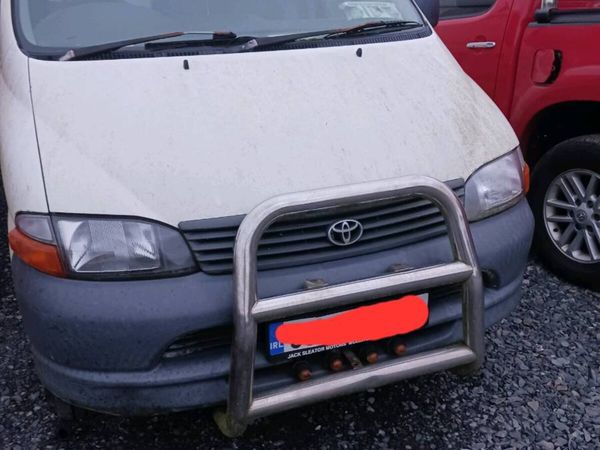 Toyota hiace bullbar, roof racks, towbars - Main image