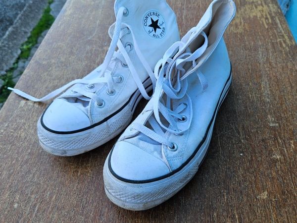 Converse Trainers Size 7 - Main image
