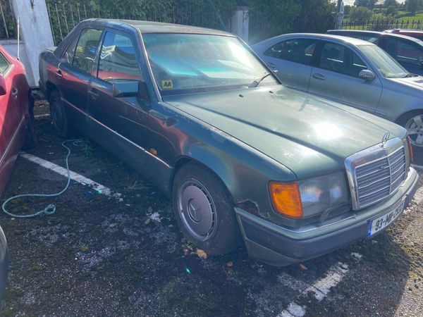 1993 Mercedes 250  D  vintage - Main image