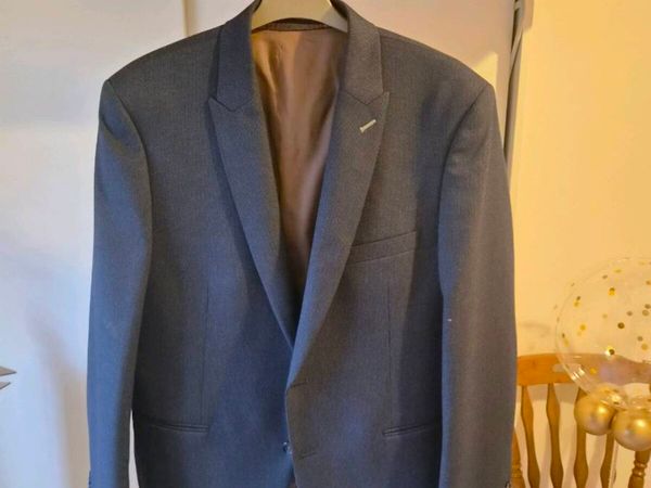 Daniel Graham 3 Piece Suit - Main image