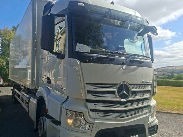 Mercedes Actros 1824L - Main image