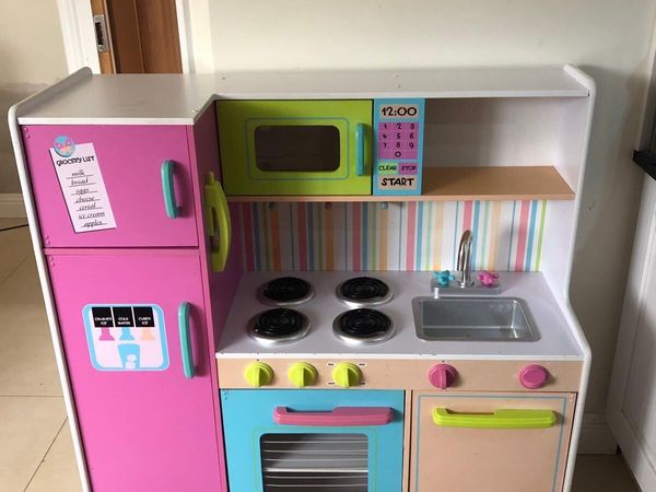 Kids toy kitchen - Main image