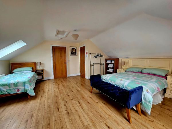🏡 Modern 2 Bedroom Apartment to Rent🏡 - Main image