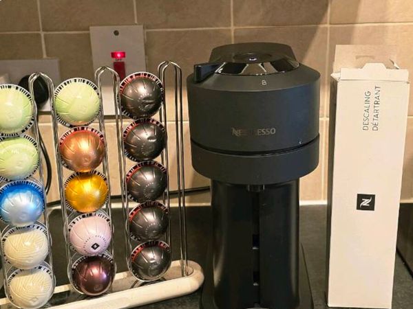 Nespresso Vertuo Next coffee machine with capsule - Main image