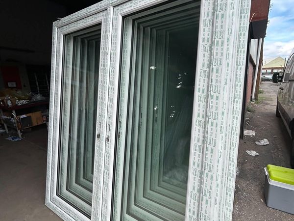 PVC door - Main image