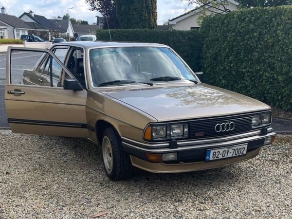 Audi 100  /  200 - Main image