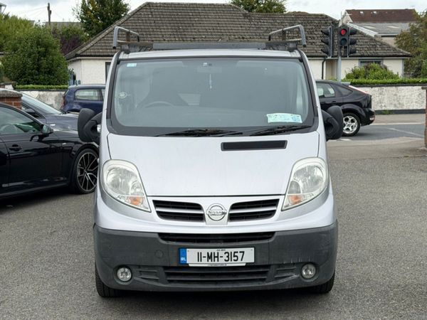 Nissan Primastar LWB 115 07 '07 4DR - Main image