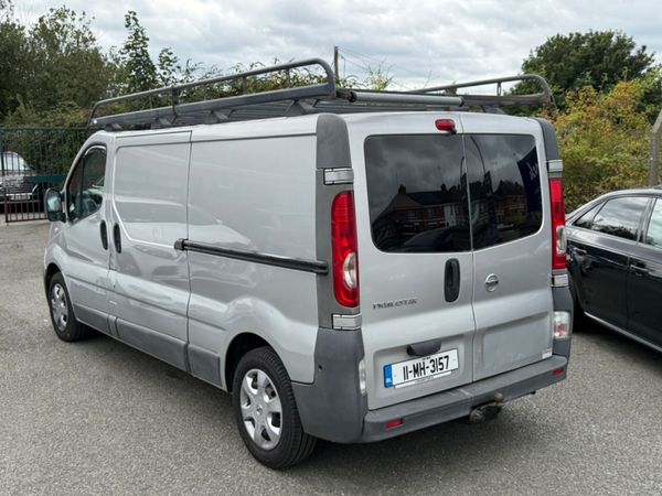 Nissan Primastar LWB 115 07 '07 4DR - Main image