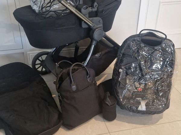 Pram, stroller & car seat - Main image