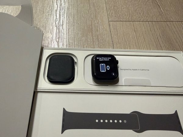 Apple Watch Series 10 - Main image