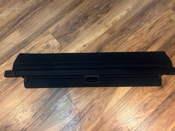 Retractable cargo cover for Grand Scenic car - Main image