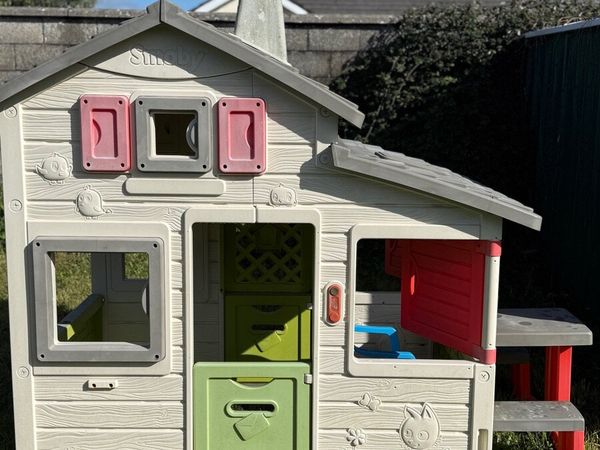 Playhouse - Main image