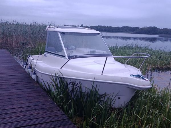 Cortina 480  Pilothouse - Main image