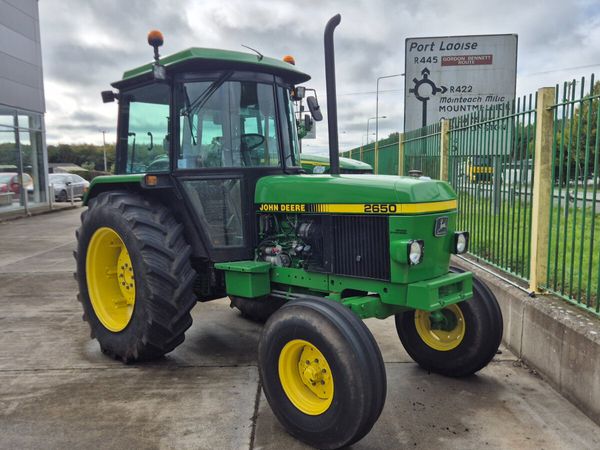 John Deere 2650 1990 - Main image