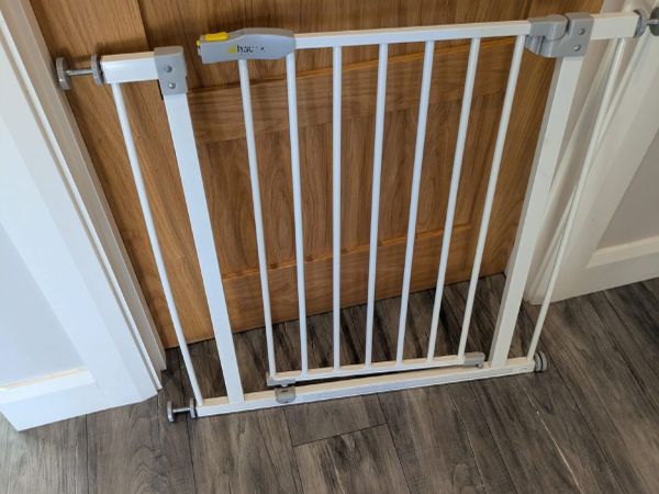 Free Stair Gate - Main image