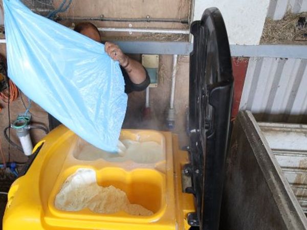 Automatic Calf Feeder - Main image