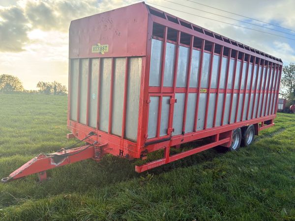 Herbst 26ft livestock trailer - Main image