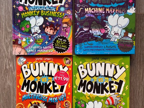 Bunny vs Monkey Book Bundle x4 - Jamie Smart Graph - Main image