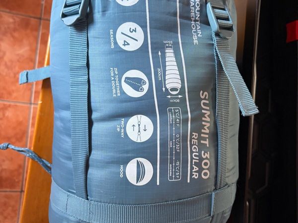 Mountain Warehouse Adult Sleeping Bag - Main image