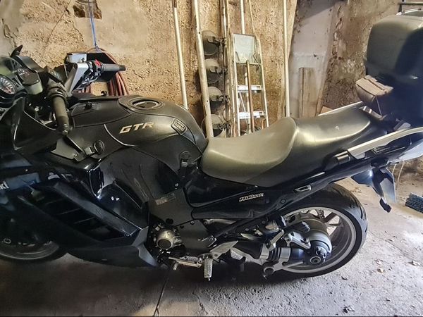 Kawasaki GTR 1400. Year 2009 - Main image