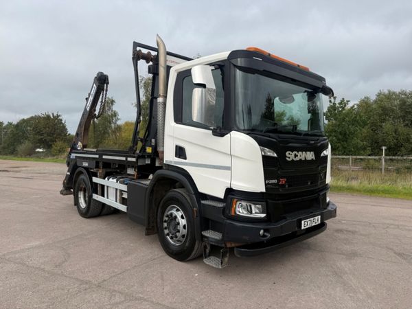 2021 SCANIA P280 XT SKIP LOADER - Main image