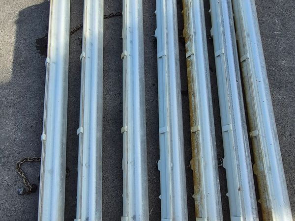 Dimmer poultry house lights - Main image