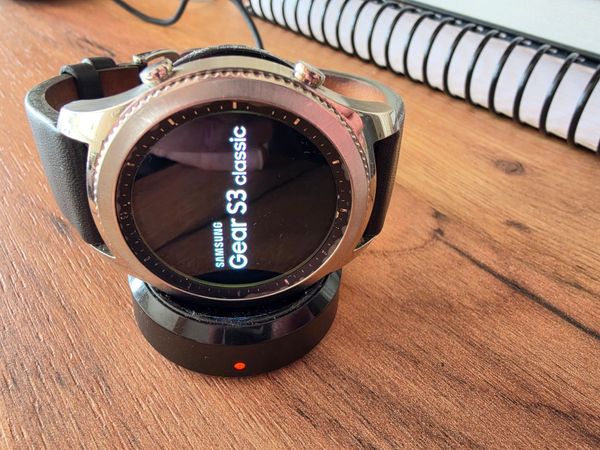Samsung Gear S3 Classic Smartwatch - Silver - Main image
