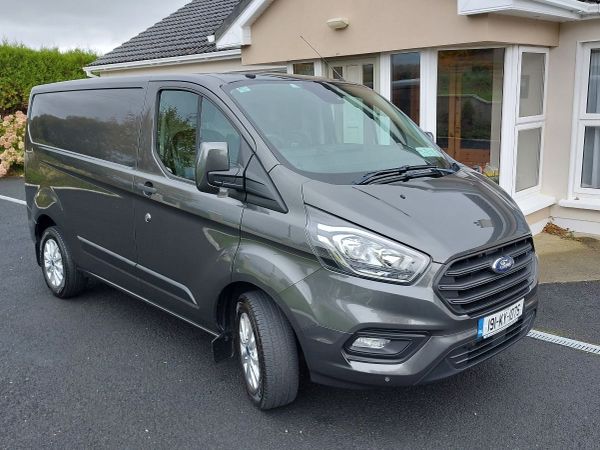 Ford Transit Custom 2.0 TDCI SWB  Trend model 2019 - Main image