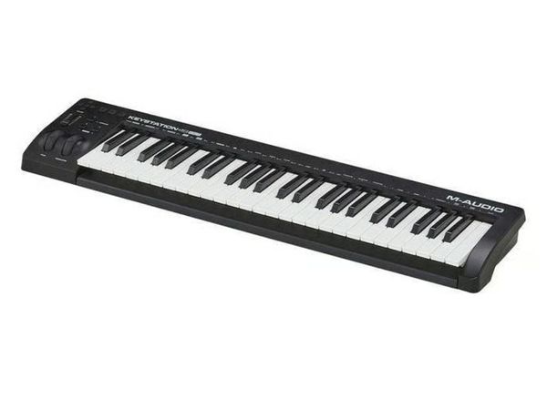 M-Audio Keystation 49es 49-Key MIDI Keyboard - Main image