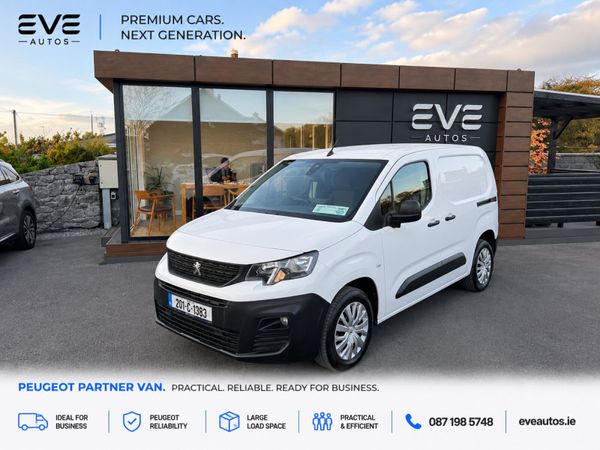 Partner Van - Immaculate condition - rear cameras - Main image