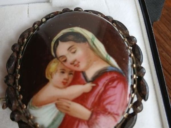 Brooch x2 - Main image