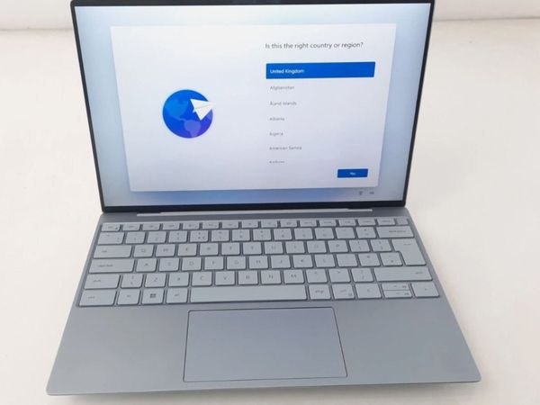 Dell Xps 9315 13.3 Inch Laptop I5-1230u 16GB 512GB - Main image