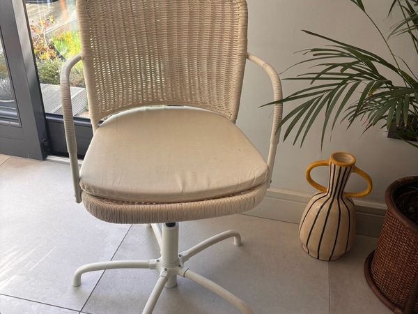 Swivel chair - Main image