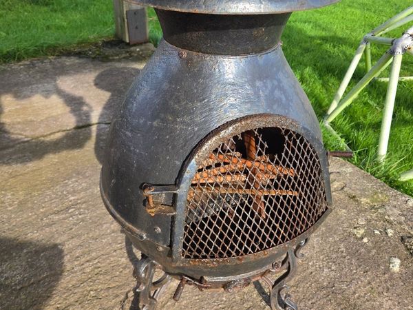 Vintage Style Metal Chiminea - Kerry - Main image