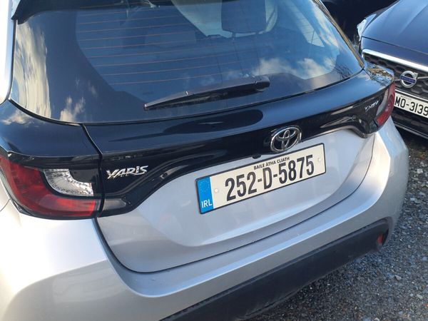Toyota Yaris 2025 all parts available I  the same - Main image