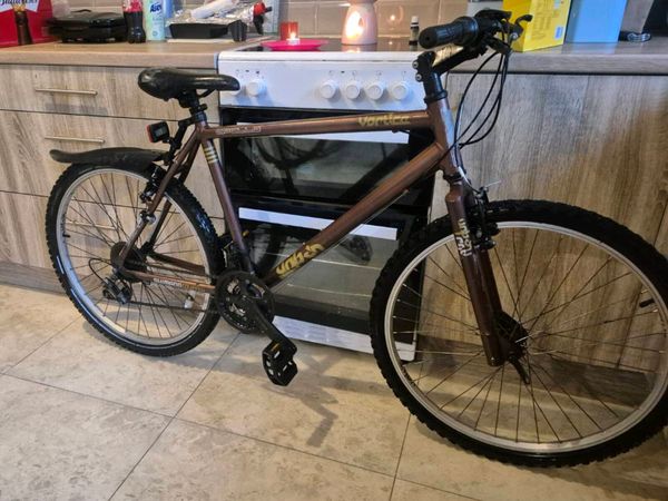 ADULTS APOLLO VORTICE 20” FRAME URBAN BIKE BRAKES - Main image